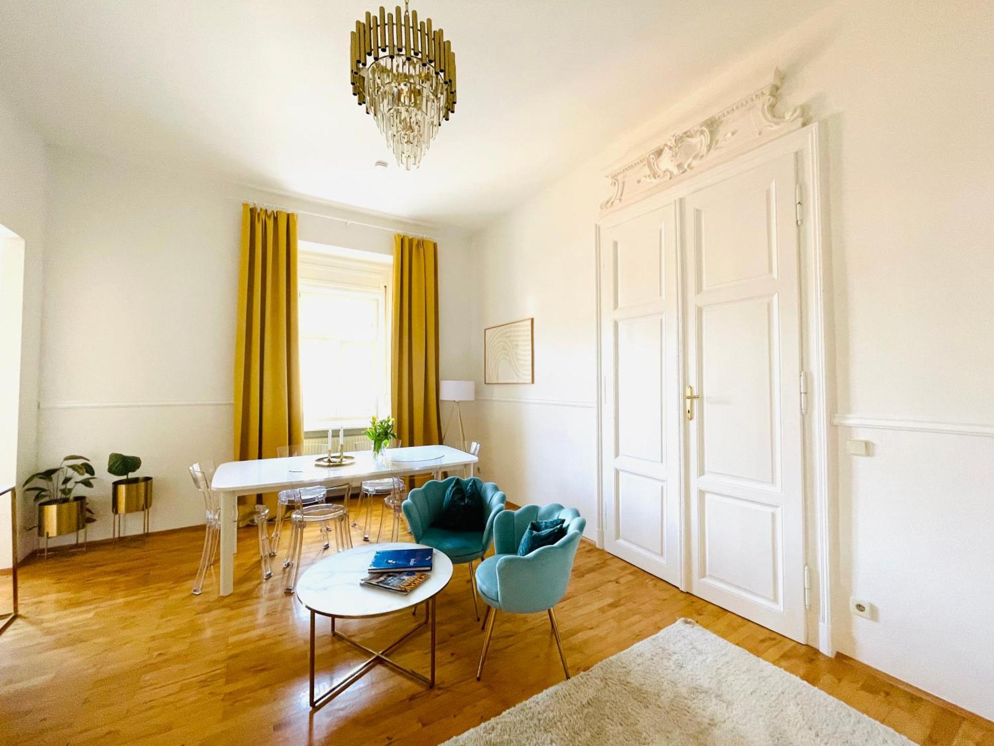 Apstay Center I Free Parking I Self Check-in Apartment Graz